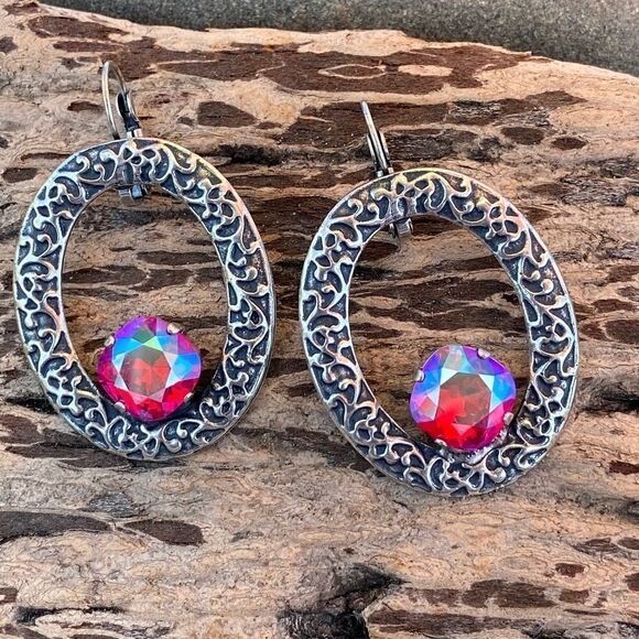 Handcrafted earrings with Swarovski crystal - Picture 3 of 6